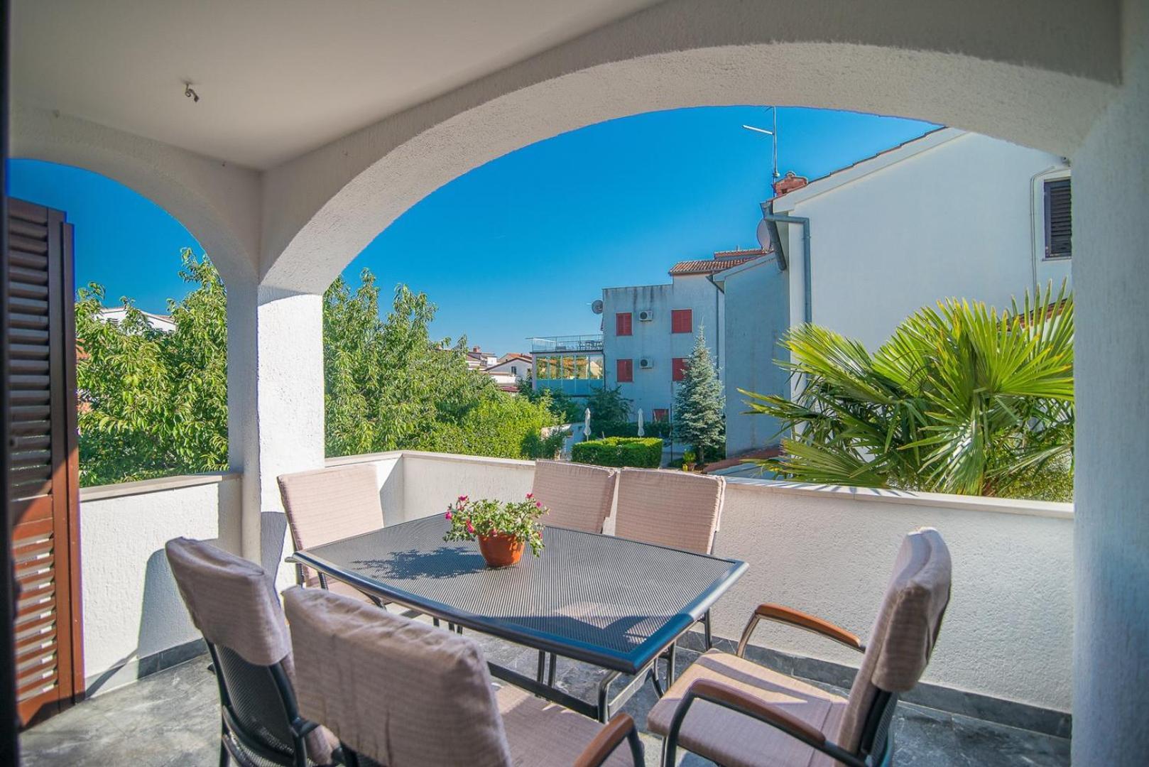Apartments Dino Poreč Buitenkant foto